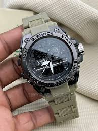 Montres G-Shock WR20BAR