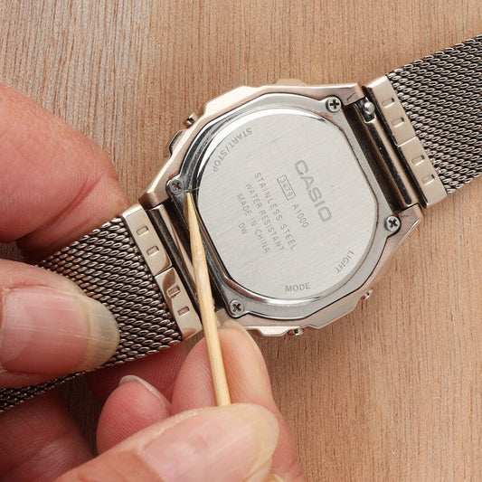 Comment nettoyer et entretenir votre montre Casio au Cameroun