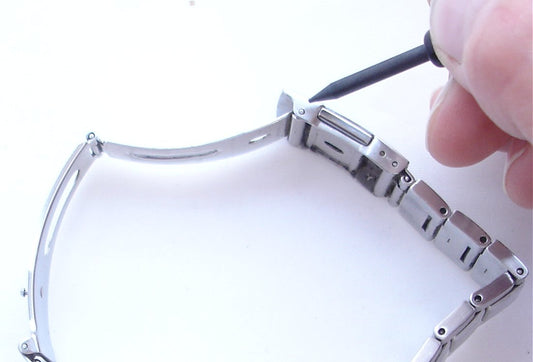 Comment ajuster le bracelet d’une montre Casio à votre poignet